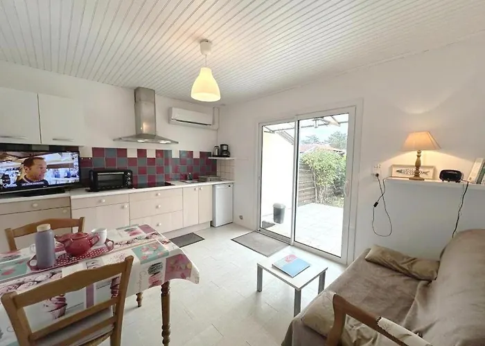 Holiday home Petit Vallon